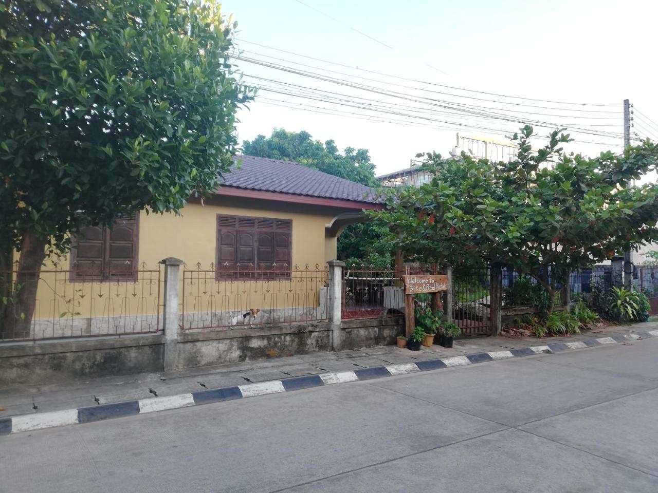 Bike&Bed Hostel Thakhek Εξωτερικό φωτογραφία